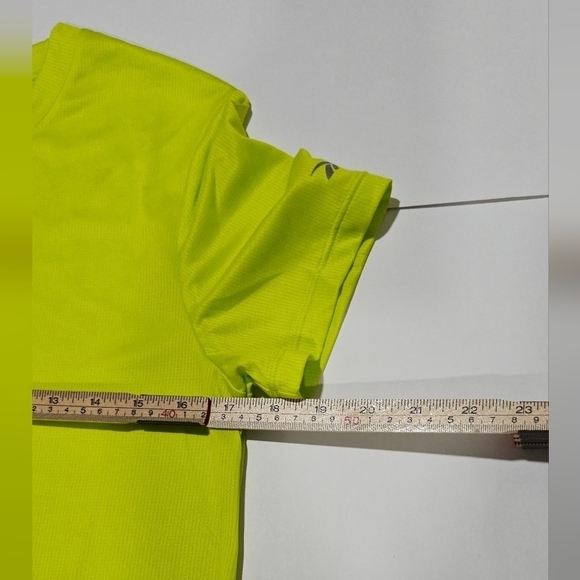 Reebok Top Women's Medium Neon Yellow Graphic Tee Runnin T-shirt - Picture 9 of 9